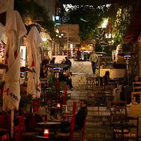 Central Stay Athens 2* Atene